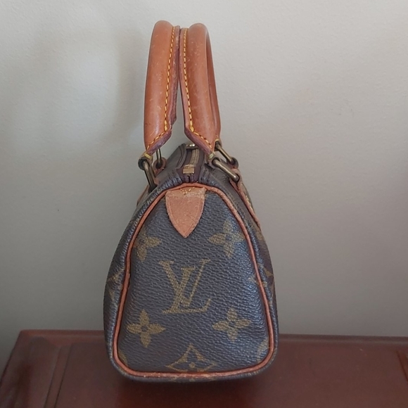 SALE Authentic vintage Louis Vuitton mini speedy - Picture 4 of 7